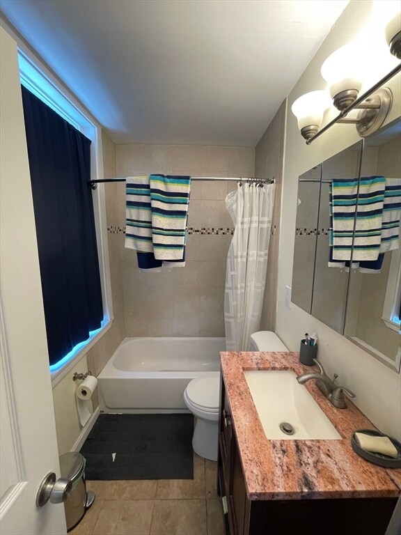 Building Photo - 212 Maverick St