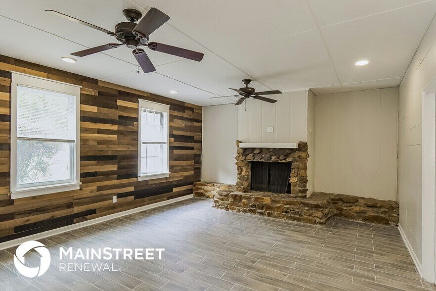 Building Photo - 510 King Valley Cir