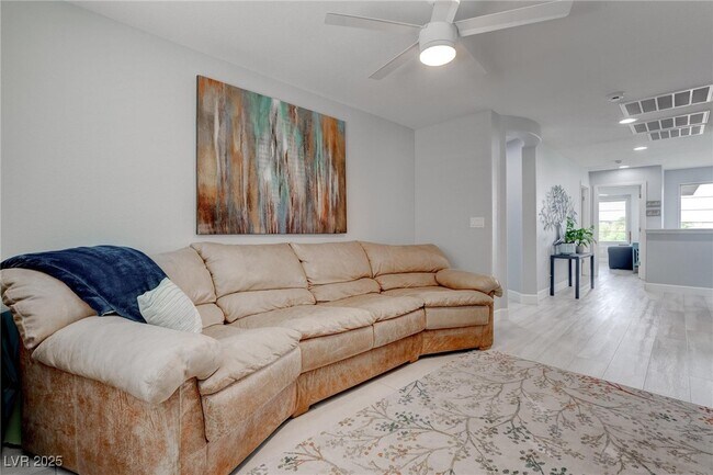 Building Photo - 10597 Cloud Whisper Dr