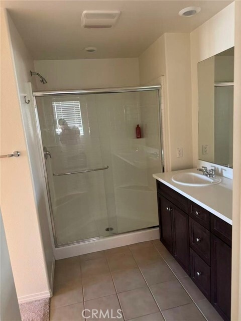 Building Photo - 3165 E Olympic Dr