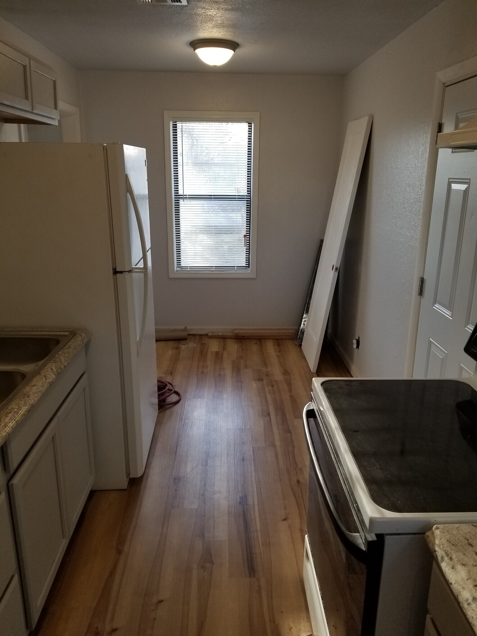 Building Photo - 1439 N Olympia Ave