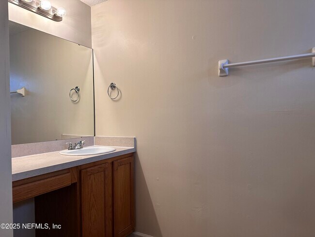 Building Photo - 7925 Collins Bay Ct