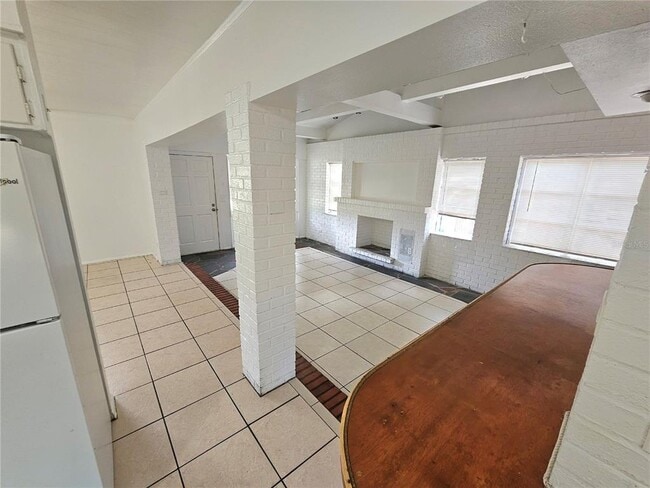 Building Photo - 10532 51st Terrace N