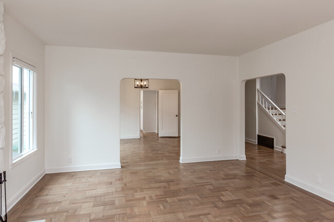 New floors - 430 Hillcrest Blvd