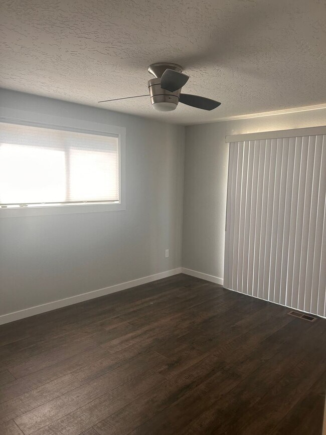 Building Photo - Completely Remodeled 2 bedroom Duplex with...