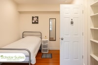 Building Photo - 151 Highland St