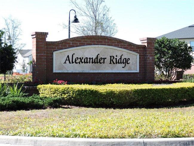 Building Photo - 2337 Aurelius Dr