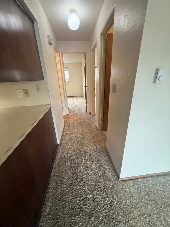 Building Photo - Miramar