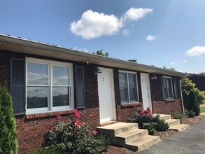 Building Photo - 406 Lee St