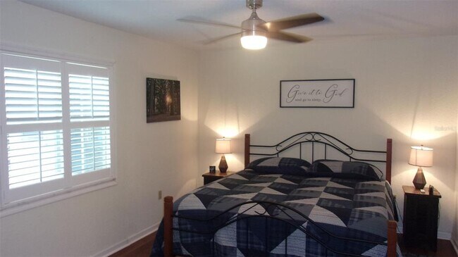 Building Photo - 10821 SW 83rd Ct