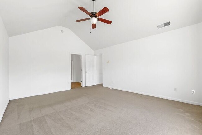 Building Photo - 1255 Wondering Way