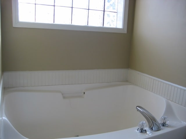 Building Photo - 3110 Overhill Ct