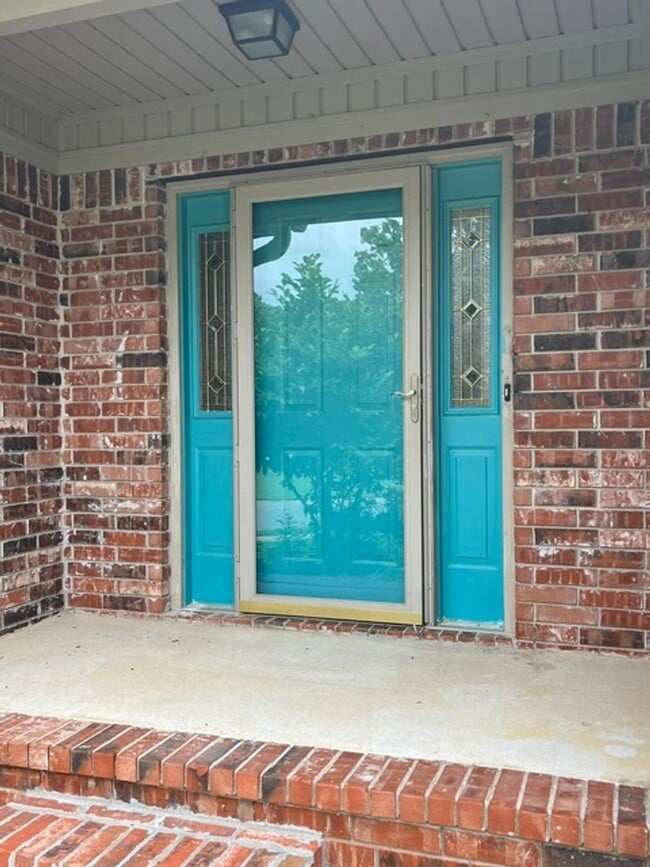 Building Photo - Beautiful 4 Bedroom 2 and a Half Bathroom in the Heart of Sherwood, AR