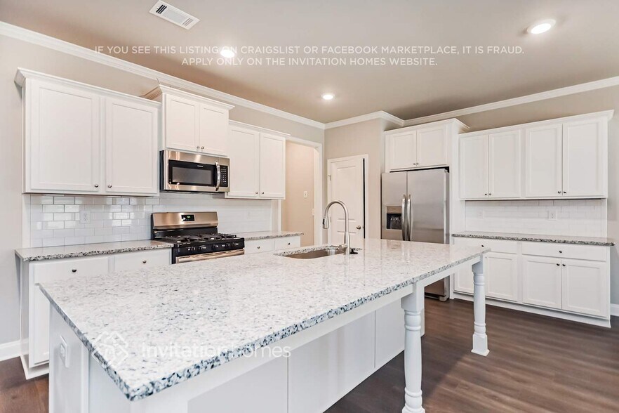 Building Photo - 961 Alder Grv Trce