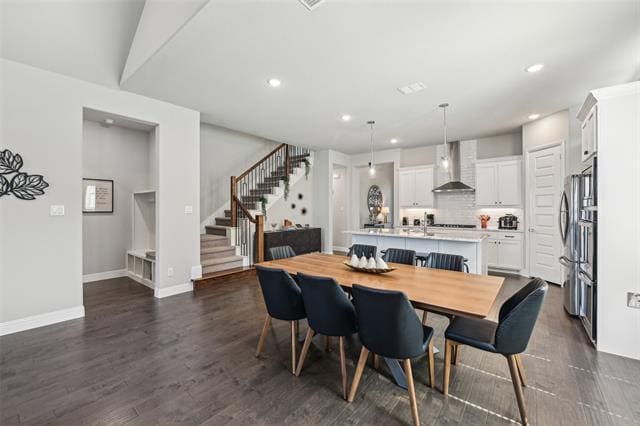 Building Photo - 13457 Rembrandt Dr