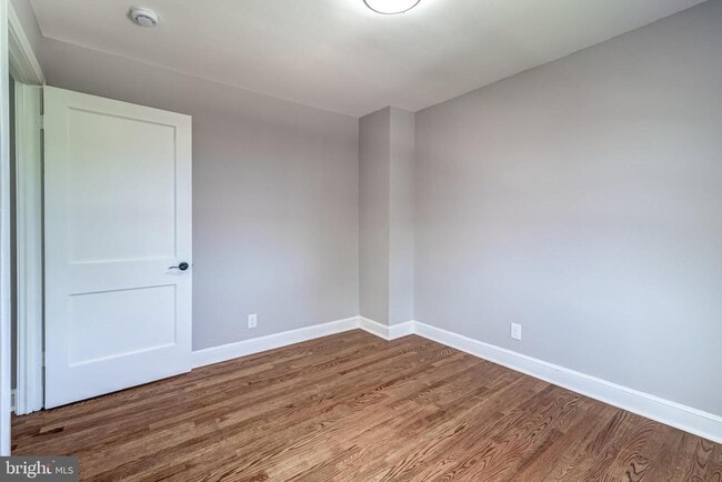 Building Photo - 1902 Good Hope Ct SE