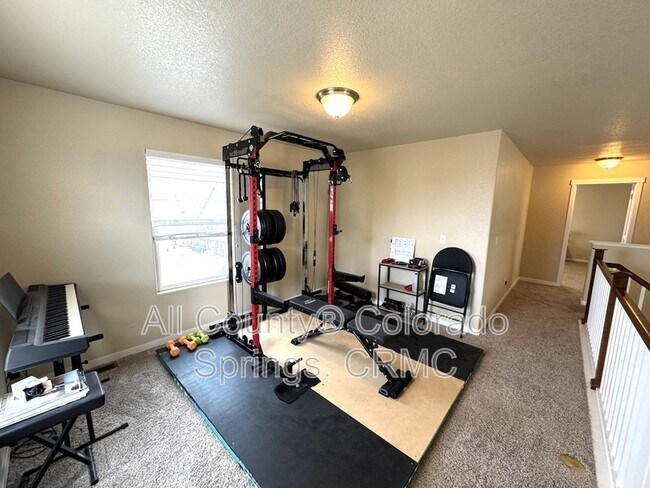 Building Photo - 8456 Hardwood Cir