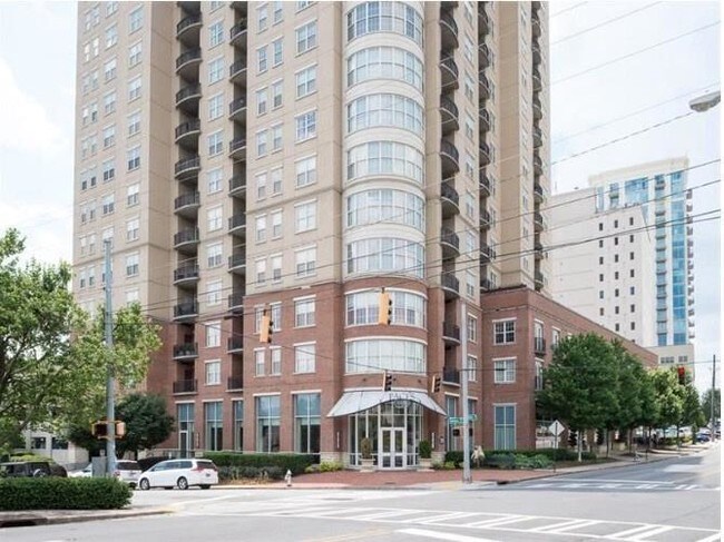Building Photo - 325 East Paces Ferry Rd NE