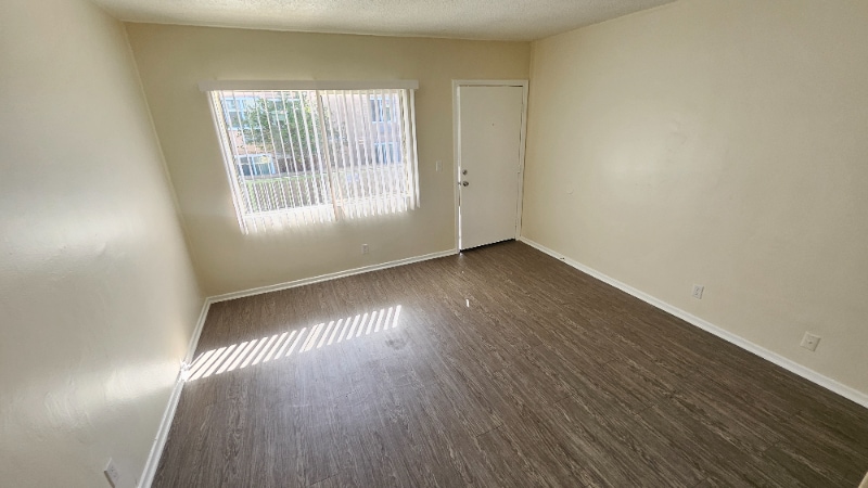 Building Photo - 14926 Hawthorne Blvd