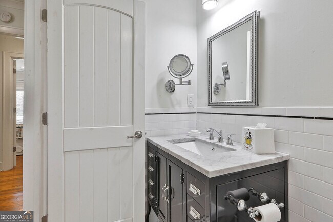 Building Photo - 111 Loblolly Cir