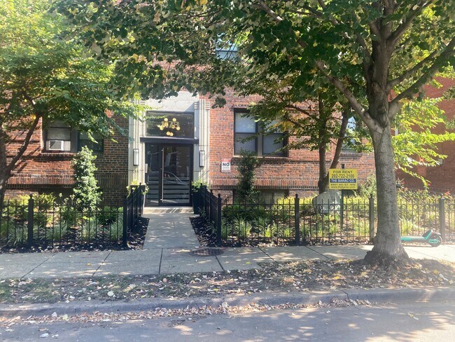 Building Photo - 1178 MORSE ST NE