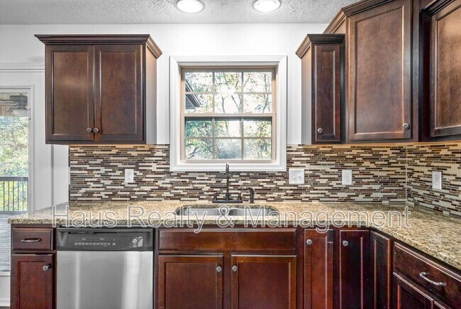Building Photo - 961 Bonellis Ln