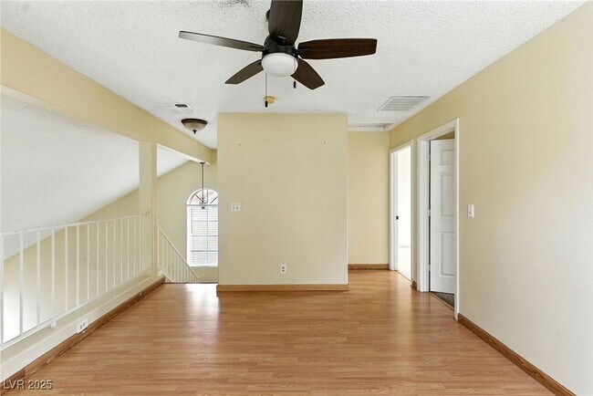 Building Photo - 3252 Centavo Dr