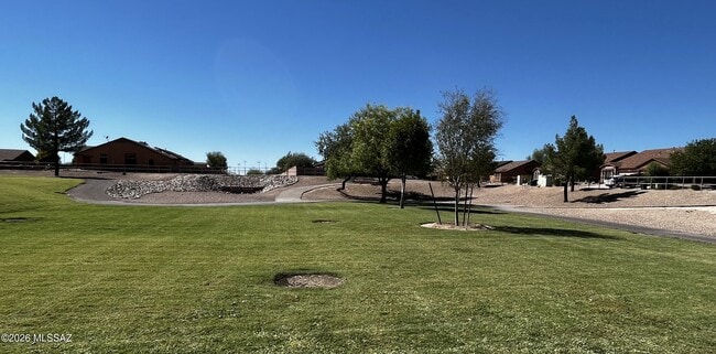 Building Photo - 2155 E Calle Gran Desierto