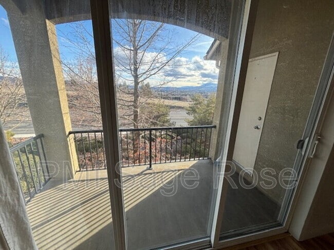 Building Photo - 3127 Sterling Ridge Cir