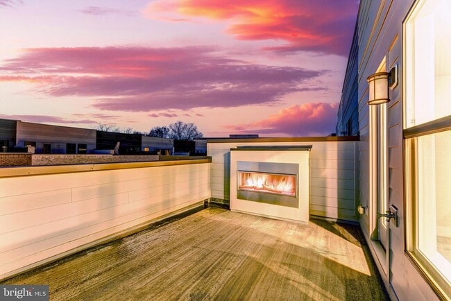 Building Photo - 12742 Verdant Wy