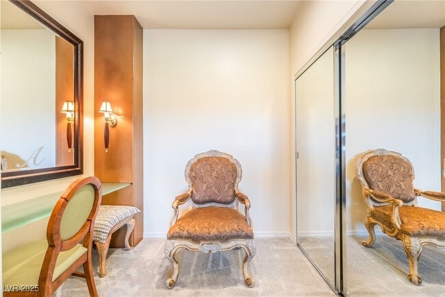 Building Photo - 2706 Grand Forks Rd