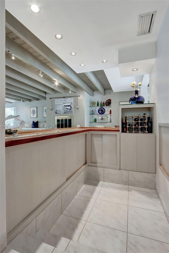 Building Photo - 9290 SW 117th Terrace