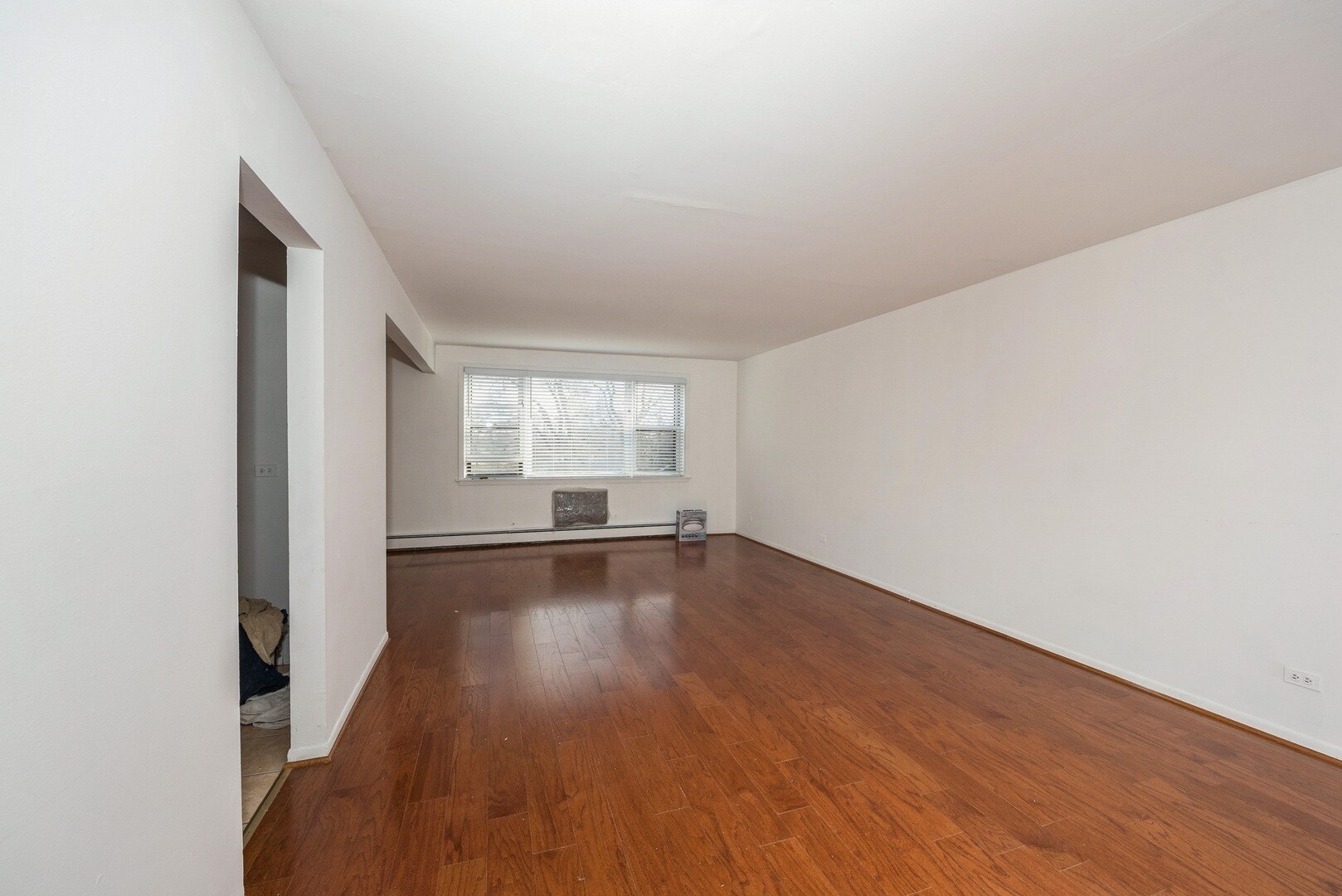 Building Photo - 8640 Skokie Blvd
