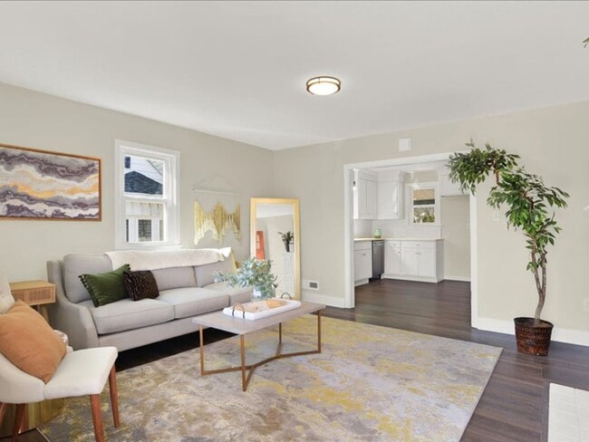 Building Photo - Coming Soon - 4 Bedroom 2 Bath - Central D...