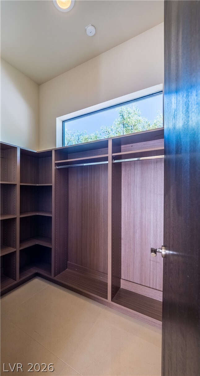 Building Photo - 7447 Yonie Ct