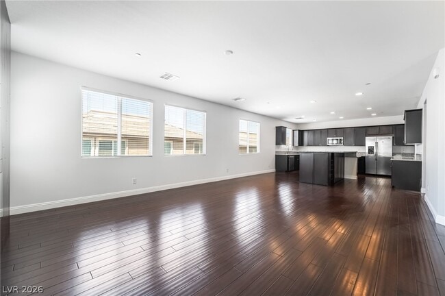 Building Photo - 1350 Bear Brook Ave