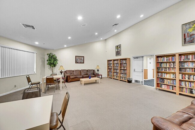 Building Photo - 9503 Boca Cove Cir