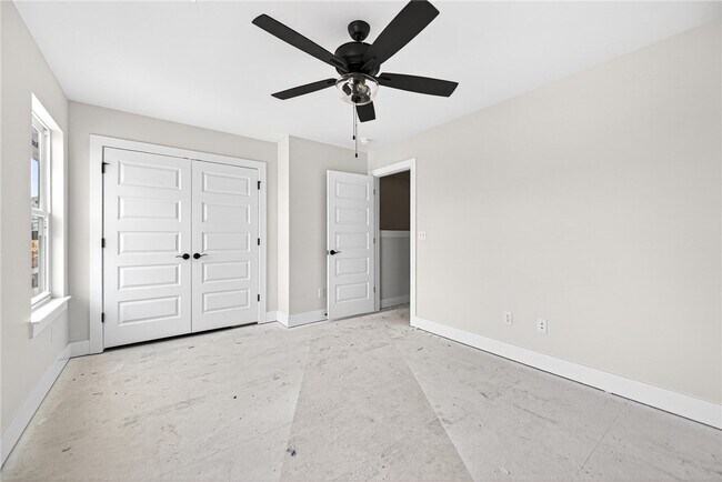 Building Photo - 1453 S Yampa Bnd