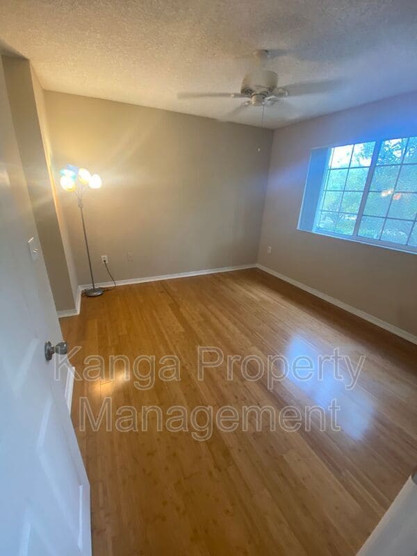 Building Photo - 4159 N Haverhill Rd