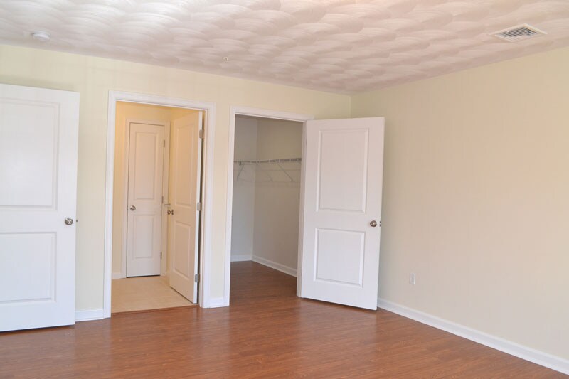 Building Photo - 4 Springhouse Trail