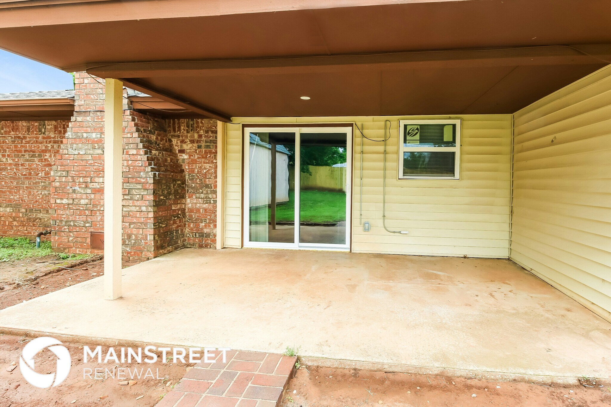 Building Photo - 305 W Grand Teton Ct