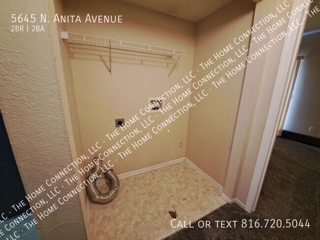 Building Photo - 5645 N Anita Ave