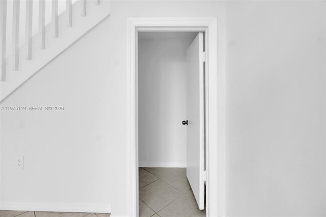 Building Photo - 27463 SW 137th Ct