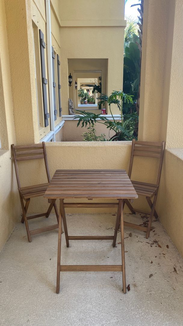 Building Photo - Prime Sarasota Seasonal Rental — Lakeside Mediterranean Gem