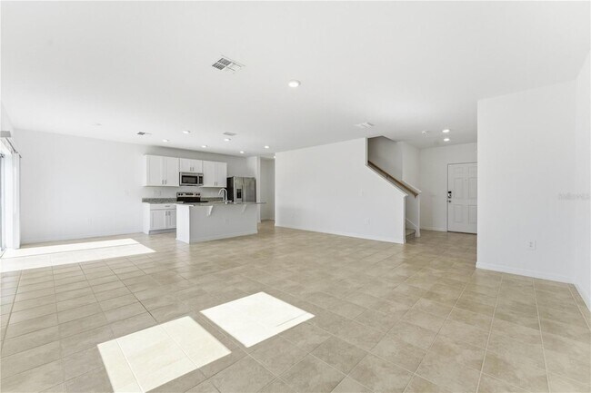 Building Photo - 5670 Nispero Wy