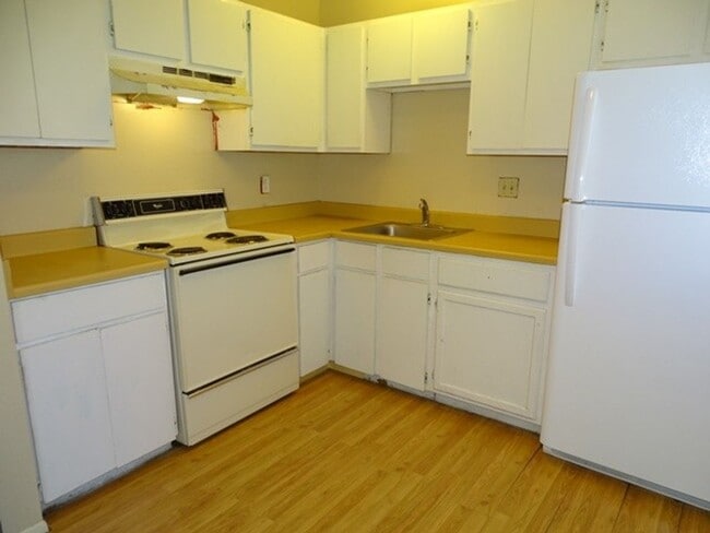 Building Photo - 300 Moursund Blvd