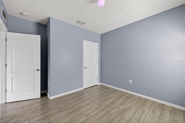 Building Photo - 4042 Wayfarer Wy