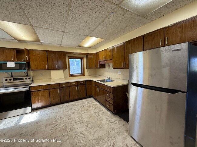 Building Photo - 1706 Prospect Ave