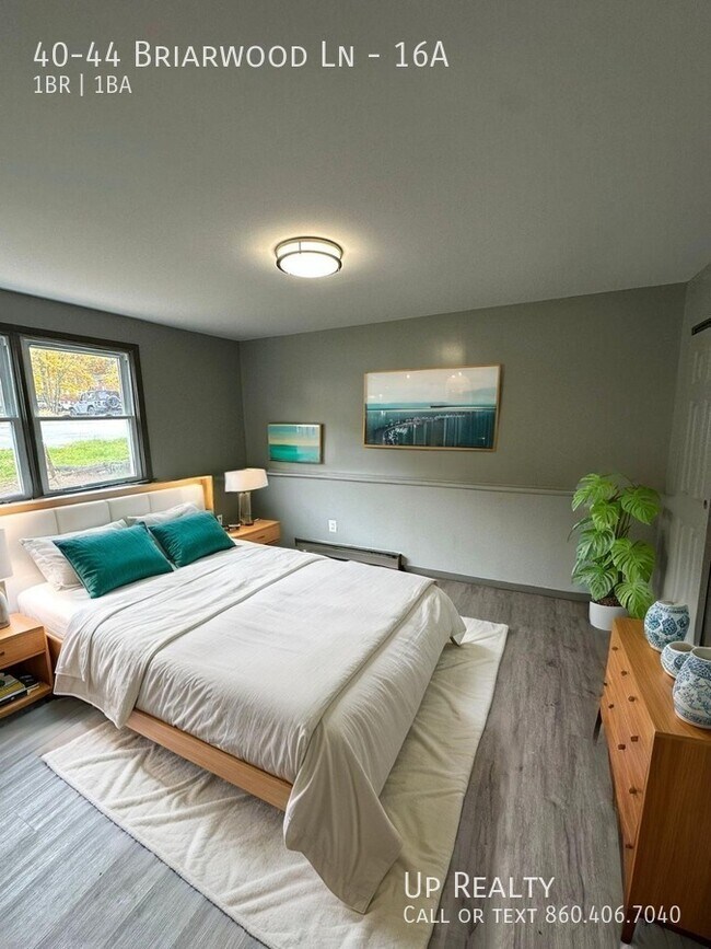 Building Photo - 40-44 Briarwood Ln-16A