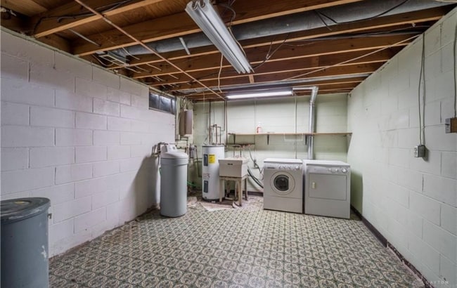 Building Photo - 1408 Long Island Ct